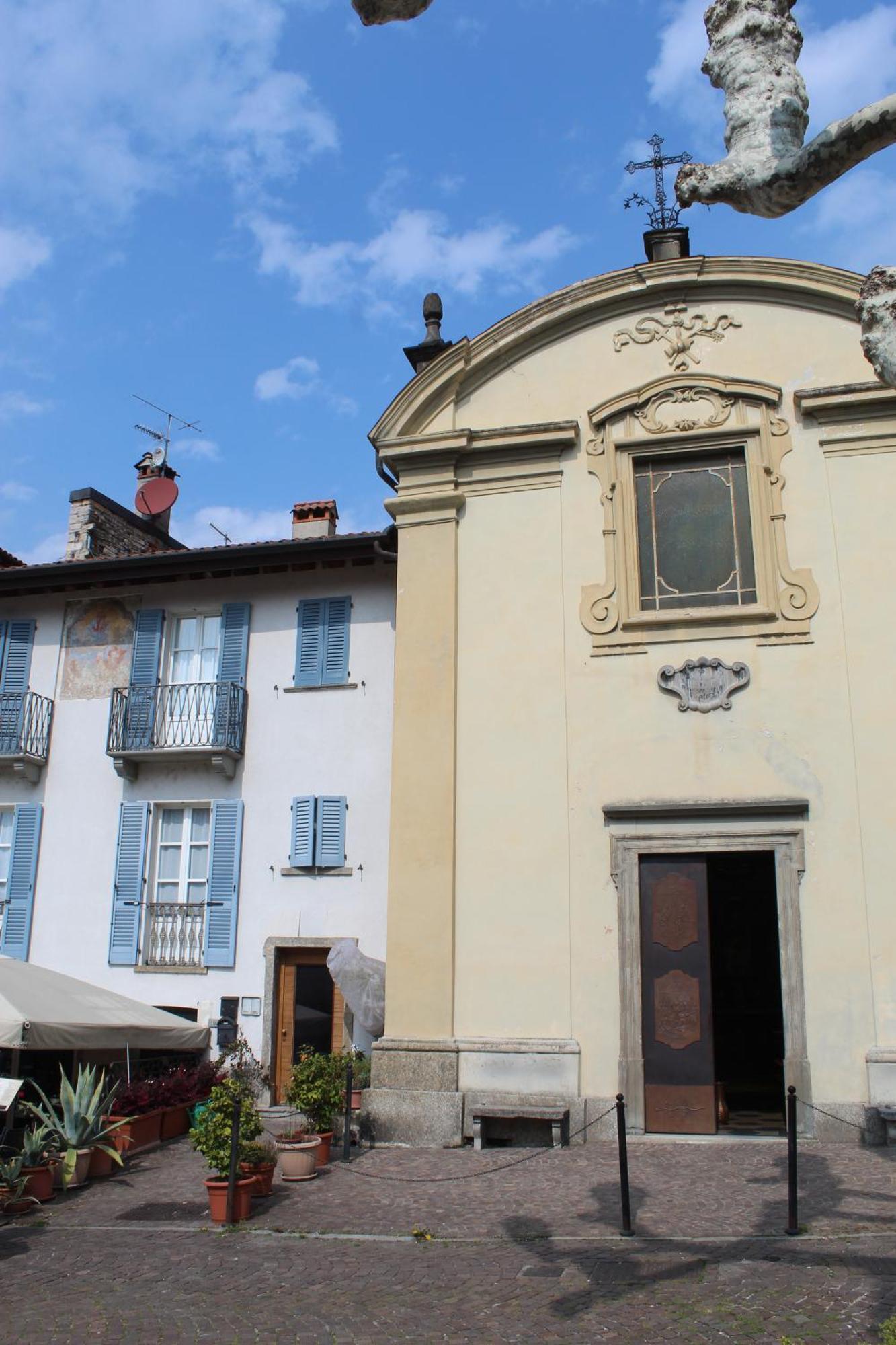 Balconi San Giorgio Bed & Breakfast Варена Екстериор снимка