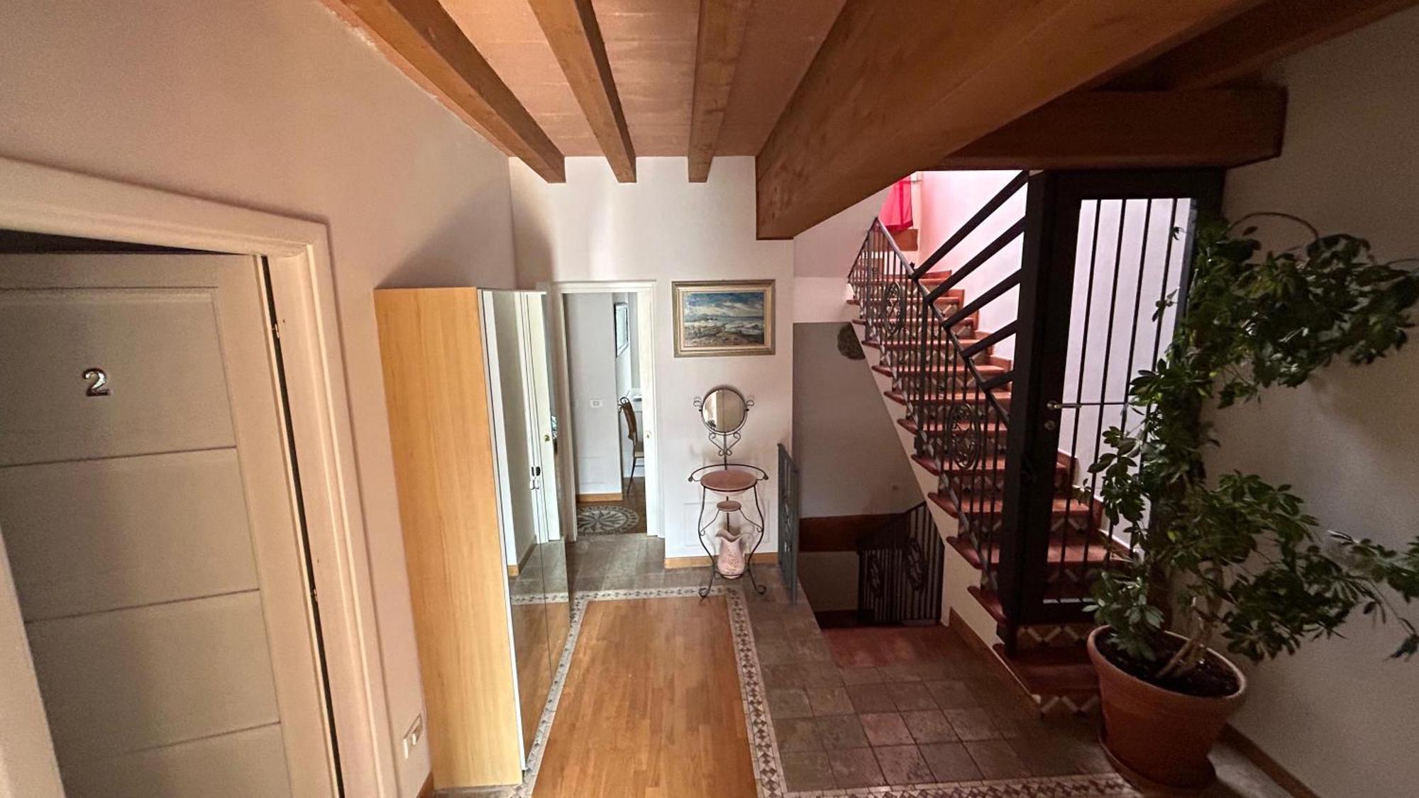 Balconi San Giorgio Bed & Breakfast Варена Екстериор снимка